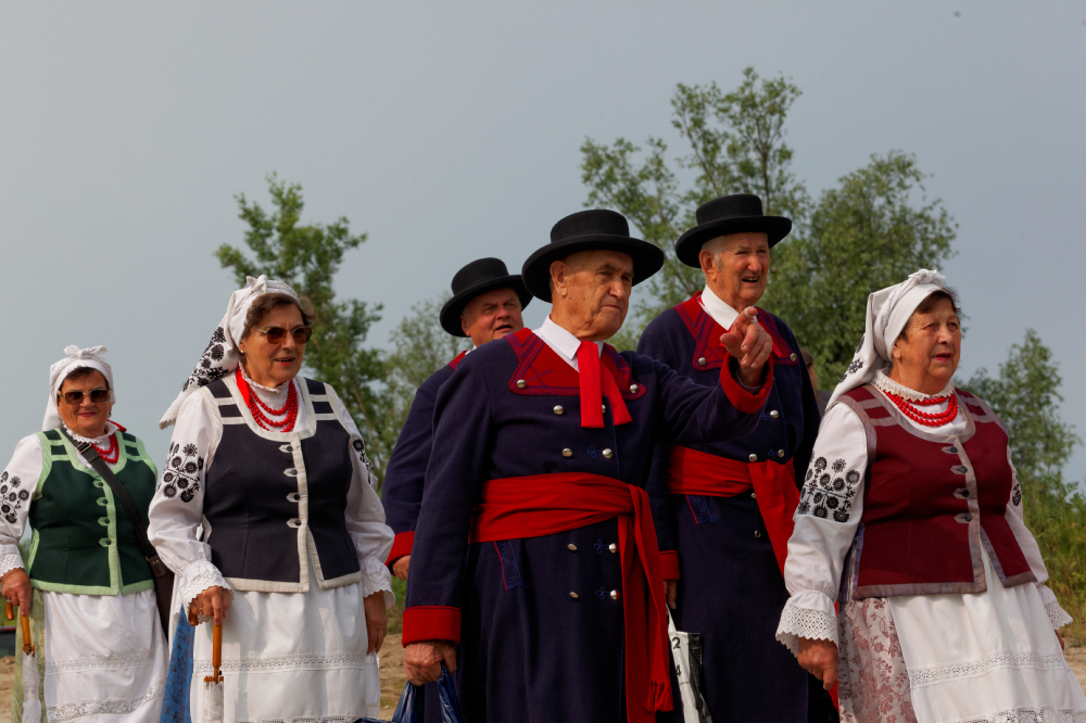 Orszak Zielonoświątkowy Urzecze, Nadbrzeż, Wisla fot. Mieczysław Pawłowicz