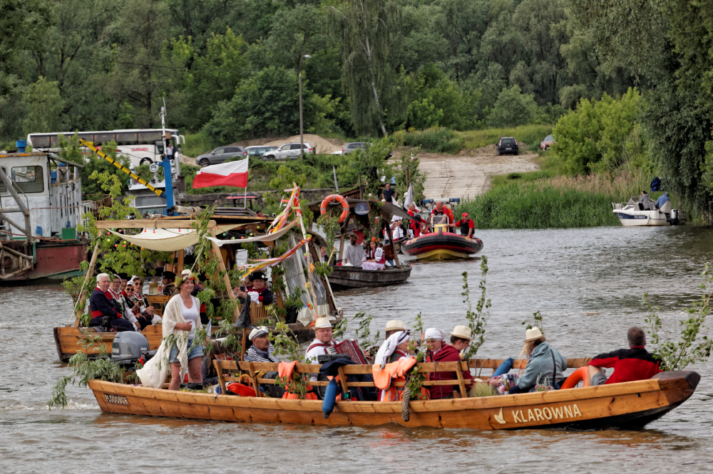Orszak Zielonoświątkowy Urzecze, Nadbrzeż, Wisla fot. Mieczysław Pawłowicz
