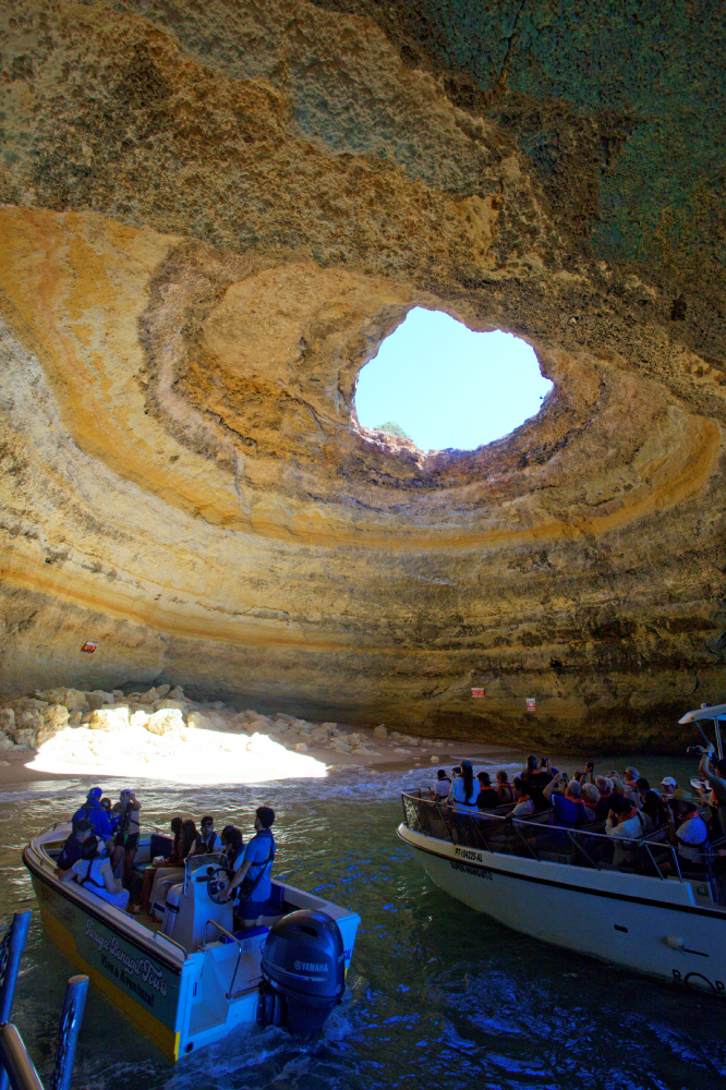 Grota Benagil, Algarve