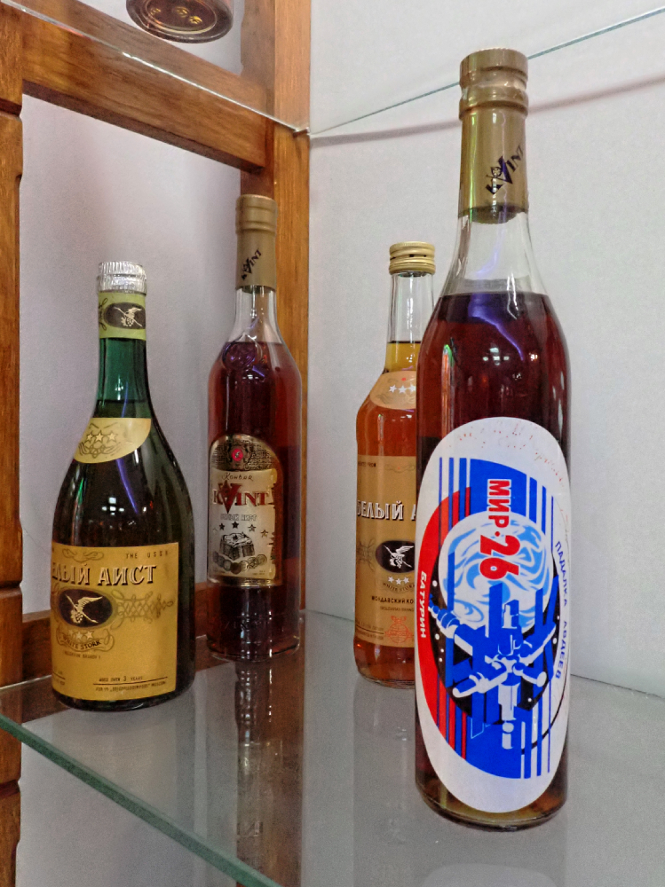 Koniak KVINT, który wrócił z kosmosu