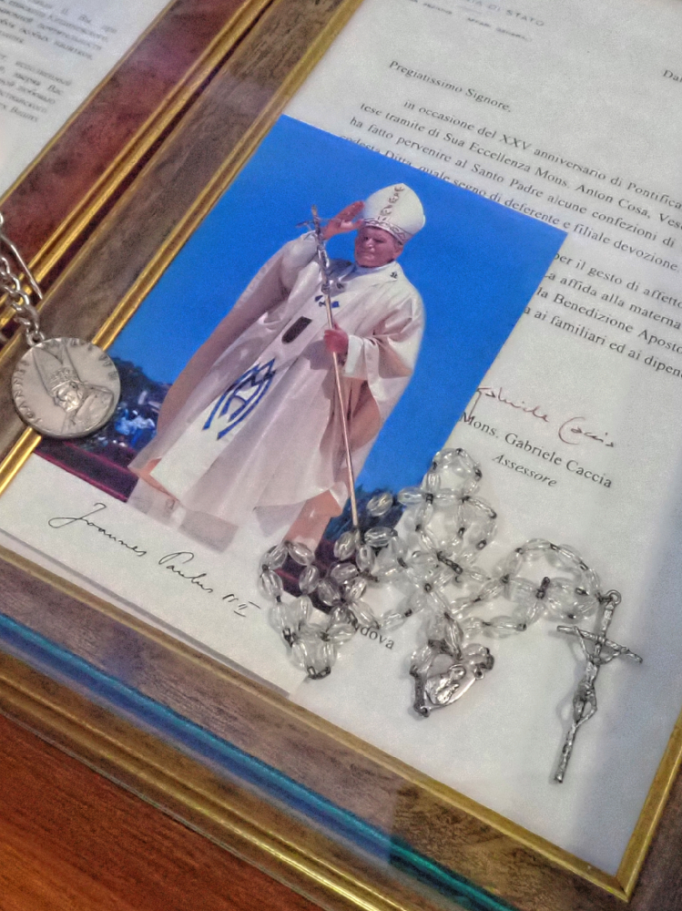 Podziękowania od naszego Papież, Jana Pawła II za koniak.