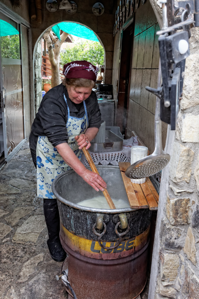 Tradycyjna kuchnia Sofii. Letymnour. Bezpieczny Cypr.fot. Mieczysław Pawłowicz