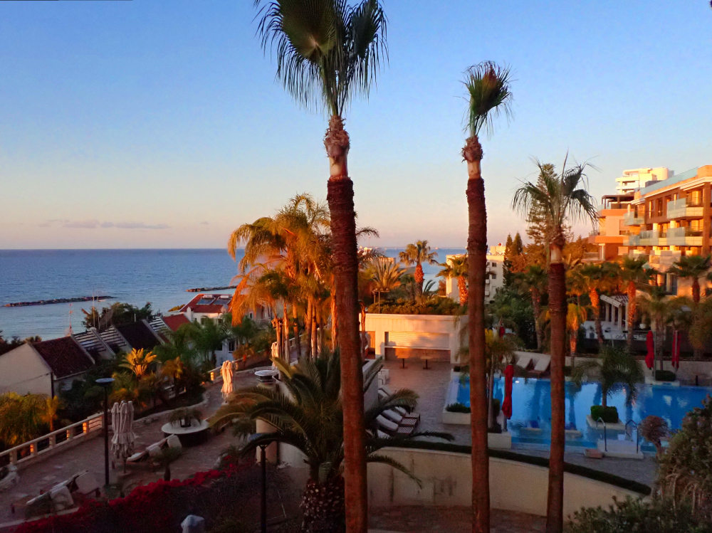 Hotel Four Seasons. Limassol Bezpieczny Cypr.fot. Mieczysław Pawłowicz