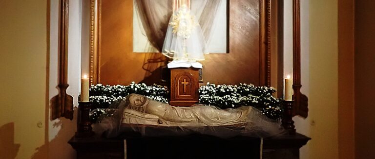 Na nic straż, pieczęć i skała