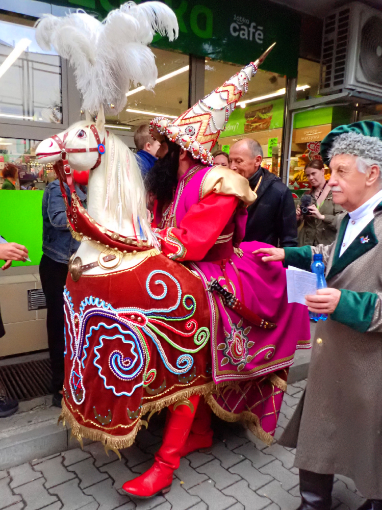 Lajkonik w Krakowie. Polska. Fot. Mieczysław Pawłowicz